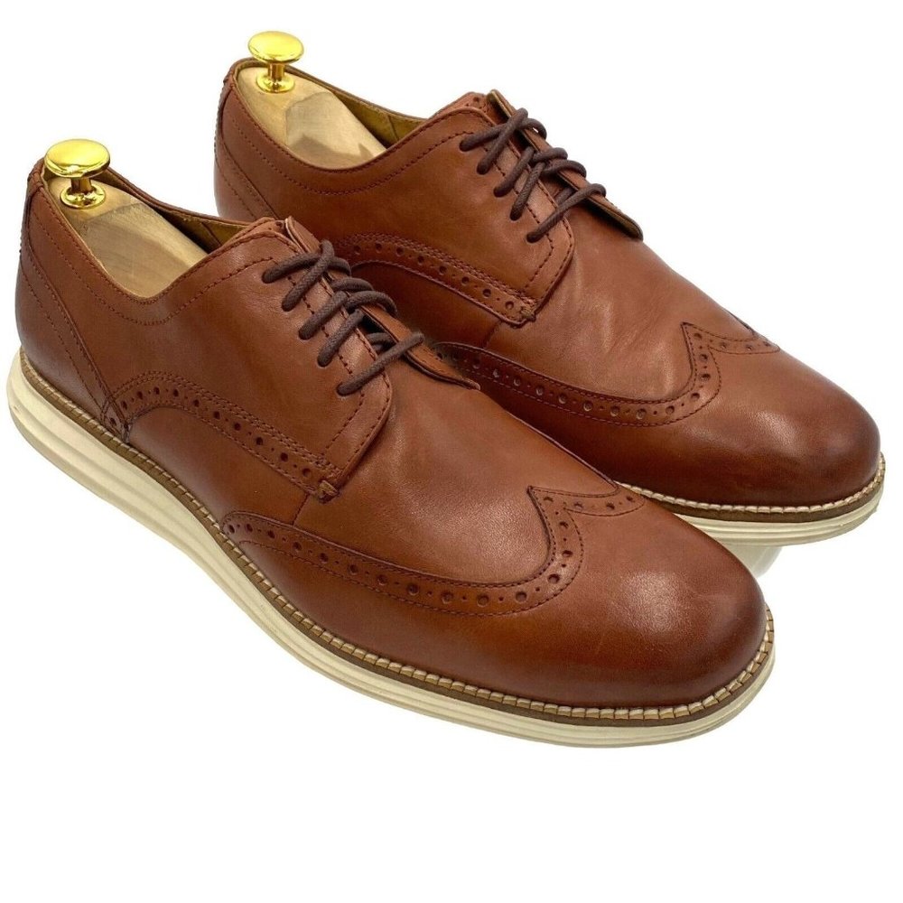Cole Haan original Grand wingtip men's size 11 Brown white leather casual shoe